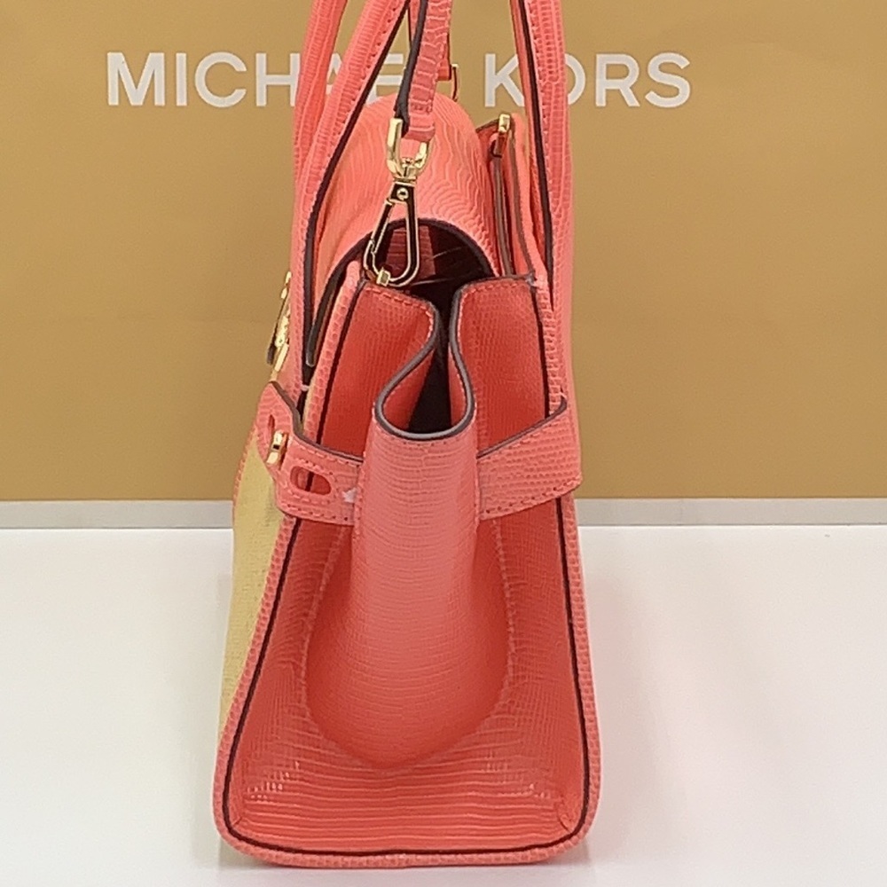 MICHAEL KORS CARMEN MEDIUM FLAP MESSENGER SATCHEL GRAPEFRUIT COLOR - Picture 6 of 16